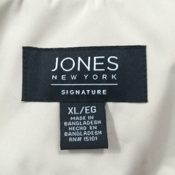NEW Jones NY Water Resistant Trench Coat /Raincoat - Picture 4 of 5